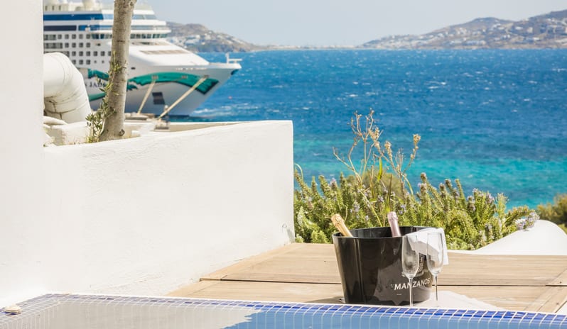 Grace Mykonos Grace Suite terrace (3)